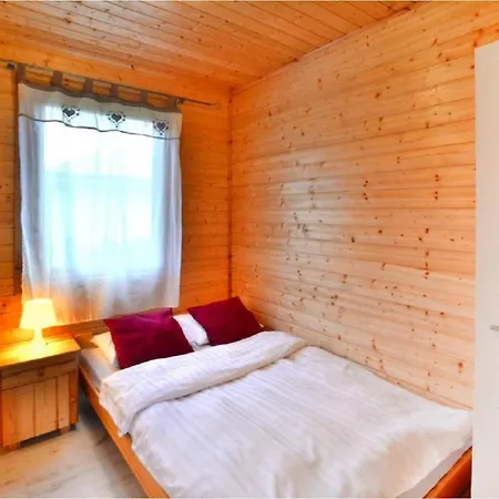 Letniskowe Chabrowa 1 *
