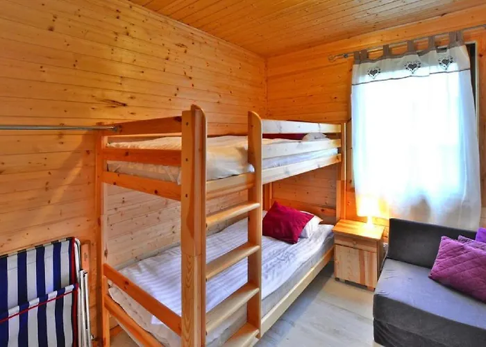 Letniskowe Chabrowa 1 Lodge *