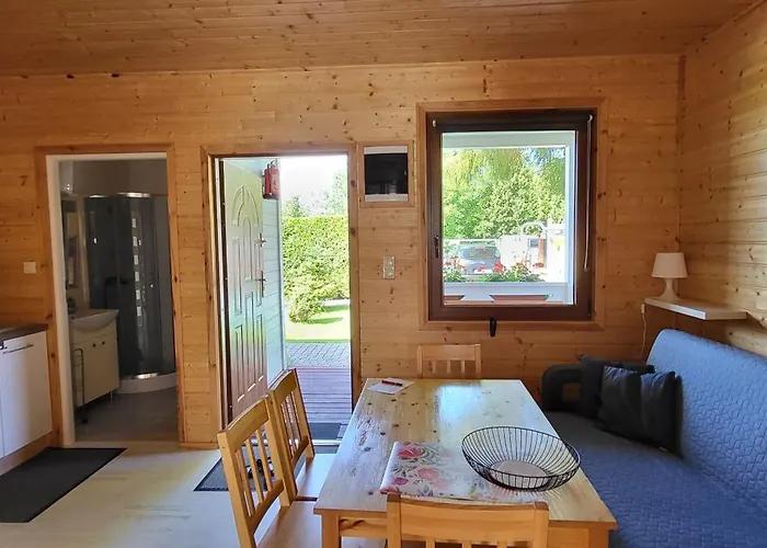 Letniskowe Chabrowa 1 *